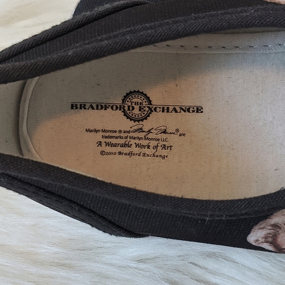 New Marilyn Monroe sneakers - Picture 3 of 5